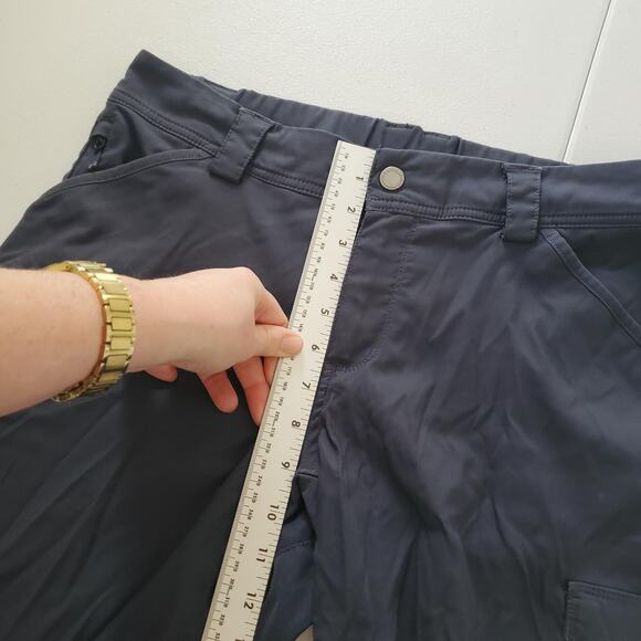 Duluth Trading Cargo Shorts Womens 10 Nylon Spandex Stretch Quick Dry Hiking - Picture 6 of 8